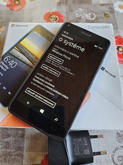 Microsoft Lumia 640 LTE - 2