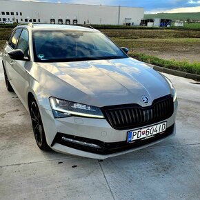 Škoda Superb Combi 2,0 TDI Sportline 190k LED Matrix - 2