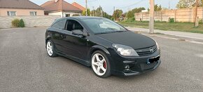 Opel Astra coupé 1.9 CDTI GTC turbo elegance rezervované - 2