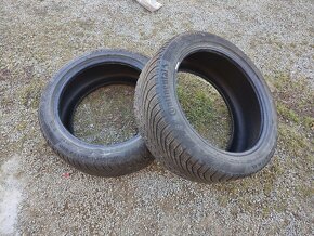 Predam zimné pneumatiky Continental  225/45 R17 94 H - 2