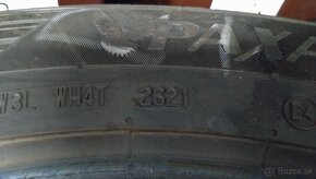 Pneu 235/55 R18 104V ZIMNE - 2