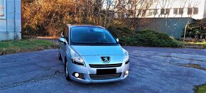 Peugeot 5008 1.6 Hdi Exclusive 2011 Sk - 2