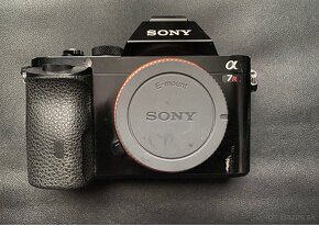 Sony a7r  Full Frame legend - 2