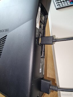 Xbox 360 slim + hry - 2