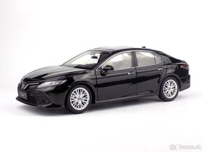 TOYOTA CAMRY 1:18 PAUDI - 2