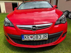 Predám OPEL ASTRA GTC (s prvkami OPC). - 2