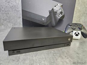 Xbox One X 1TB + 1 ovládač (+Kinect) - 2