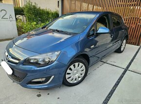 Opel ASTRA J  1.4  80.000km - 2