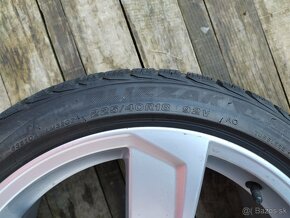 Zimné pneu Bridgestone Blizzak 225/40 R18 - 2