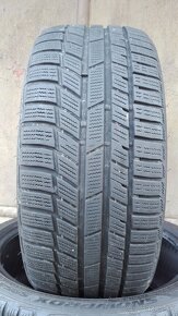 Predám 4-Zimné pneumatiky Toyo 225/40 R18 a 245/35 R18 - 2