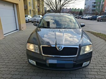 SKODA OCTAVIA 2COMBI 2,0FSI BENZIN 110KW - 2