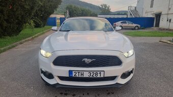 Ford Mustang Cabrio - 2