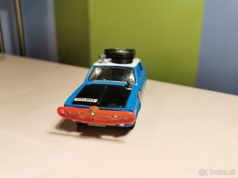 Corgi toys Hillman Hunter - 2