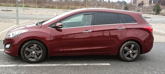 Predám Hyundai i 30 combi 1.6CRDi - 2