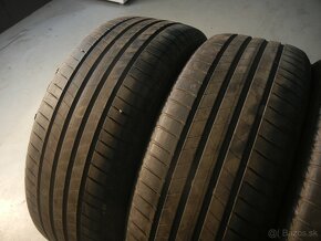 Letní pneu Bridgestone 235/50R19 - 2