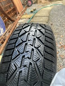 Zimné gumy 215/55R17 - 2