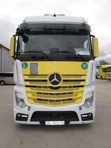 Predám ťahač MERCEDES BENZ Actros Mega BL602 - 2