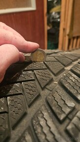 235/45 R17 zimne continental - 2