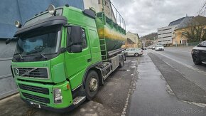 Volvo FM-440 Heitling cisterna na mouku 31m3 - 2