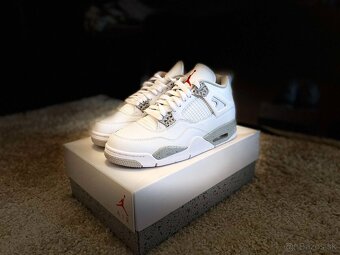 Air Jordan 4 White Oreo (veľ. 42) - 2