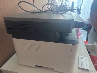 Predám tlačiaren HP Laser MFP 135w - 2