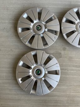 Puklice,kryty kolies Škoda Fabiu r14" - 2