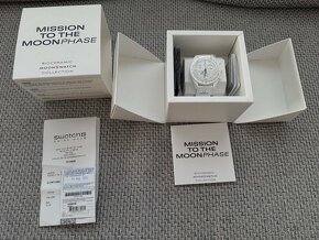 Swatch x Omega Mission to The Moonphase (white) - 2