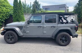 Jeep Wrangler - 2