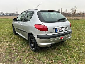 Peugeot 206 - 2