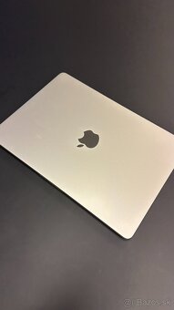 Macbook 13" - 8GB RAM - 2M - 2