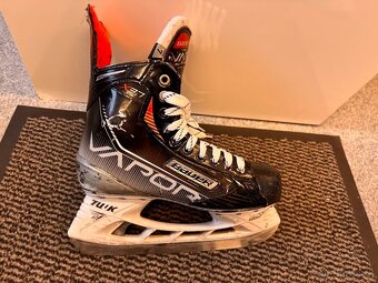 BRUSLE BAUER VAPOR X3.7 , VEL. 41/7 D - 2