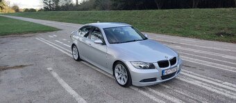 bmw 330i e90 190kw/258koni - 2