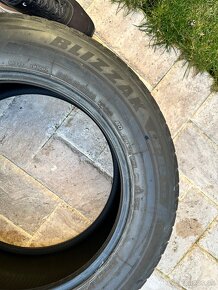 Bridgestone blizak 235/60 r18 - 2