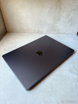 MacBook Pro 16" M3 PRO SK 2023 Vesmírne sivý - 2