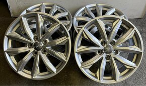 5x112 R17 Original Audi Q5 ET 34 strieborne - 2