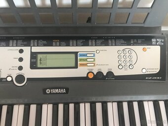 Yamaha EZ-200 - 2