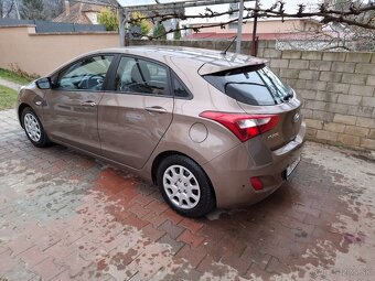 Hyundai i30 1.4i  benzín  11/2012 - 2