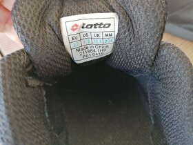 Čierne nové botasky Lotto - 2