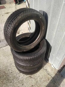 Predám 4ks zimné pneu.165/60R14 fortune dezén 6,9mm - 2