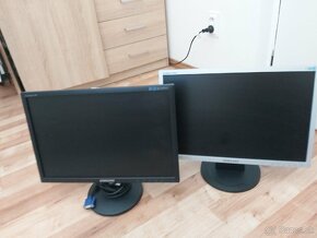 Predam monitory samsung plne funkcne - 2