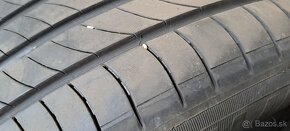 Predám 4ks jazdené zimné 255/45r20-105V Michelin - 2