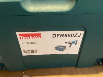 MAKITA DFR550RFE Akumulátorový skrutkovač s automatickým zás - 2