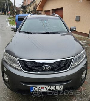 Kia Sorento - 2