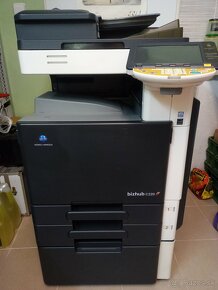 KonicaMinolta Bizhub C220 - 2