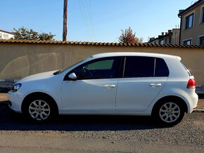 Volkswagen Golf 1.2 TSI 77kW /2 sady elektrónov/ - 2