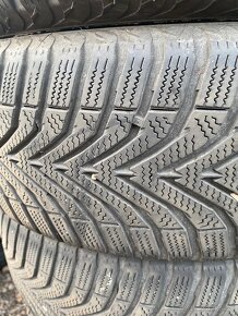 Zimné Pneu 195/60 R15 88T - 2