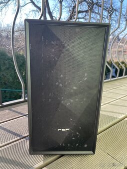 Predám HERNÝ PC - i5-6600, RX570, 16GB DDR4 RAM, SSD, Wi-Fi - 2