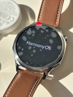 Huawei watch GT 5 46mm, strieborno-hnedé - 2