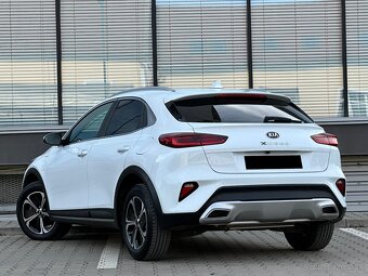 KIA XCeed 1.6 GDi Plug-In Hybrid A/T 104kW 141 PS 4x4 - 2