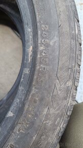 2x zimná 245/45 R19 102V XL - 2